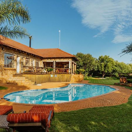 Boubou Bed And Breakfast Rustenburg Exterior photo